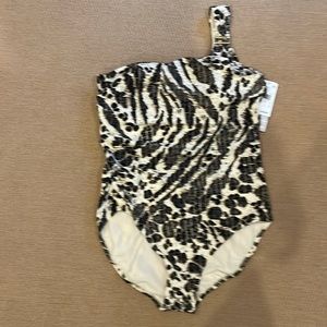 Women One Piece animal print suit never worn w tags